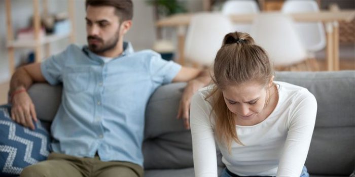 Subtle Signs Your Boyfriend Is About To Break Up With You