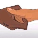 1820What does it mean if someone scratches your palm with his finger during a handshake